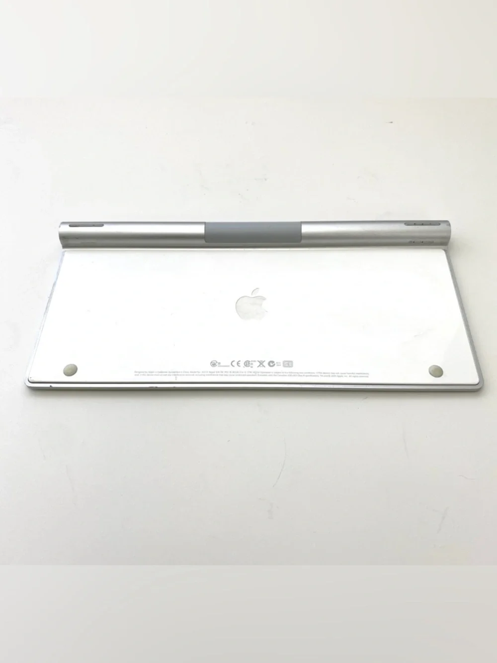 Apple Wireless Bluetooth Silver Keyboard A1314